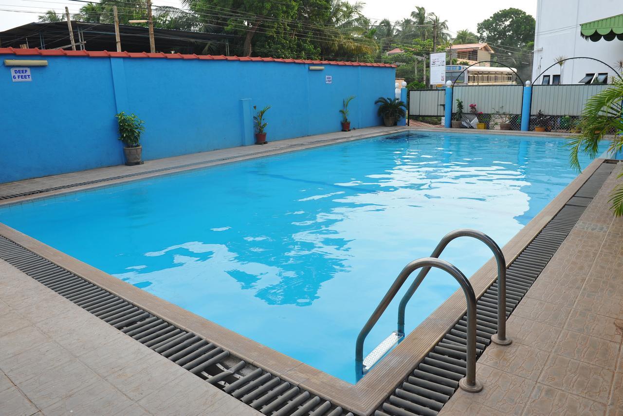 Hotel Nelly Vavuniya Exterior photo